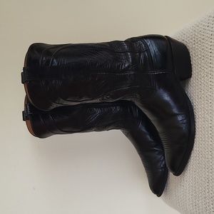 LUCCHESE GAVIN GOAT LEATHER COWBOY BOOT, BLACK, SIZE 11 D, HANDMADE IN TEXAS USA